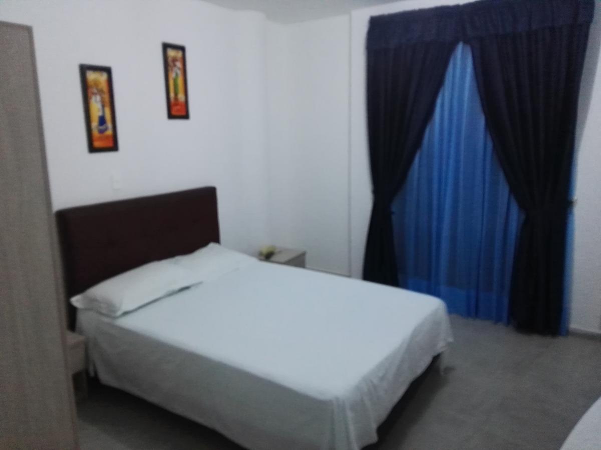 Hotel Plaza Real Montelibano Bagian luar foto